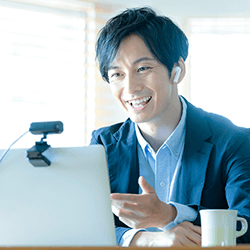 面接はオンラインより対面のほうが有利?メリット・デメリットは?Web面接の実態調査